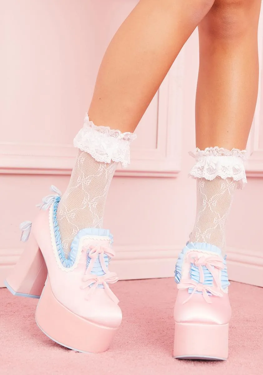 Chantilly Cream Ruffle Socks