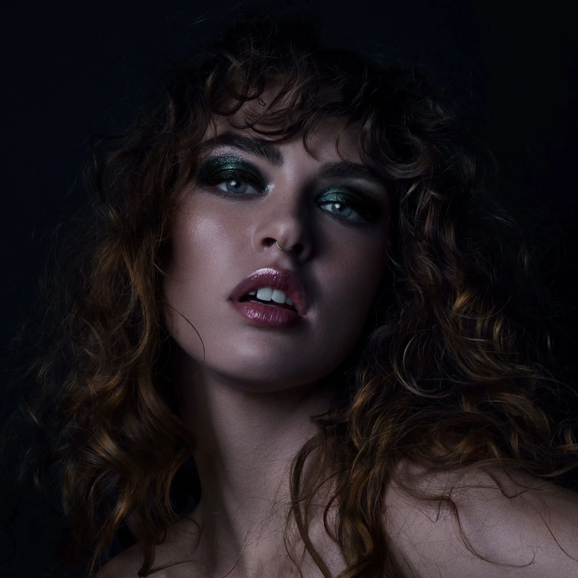 Thorn Bite Peptide Plump Crème Lip Oil: Night Rose
